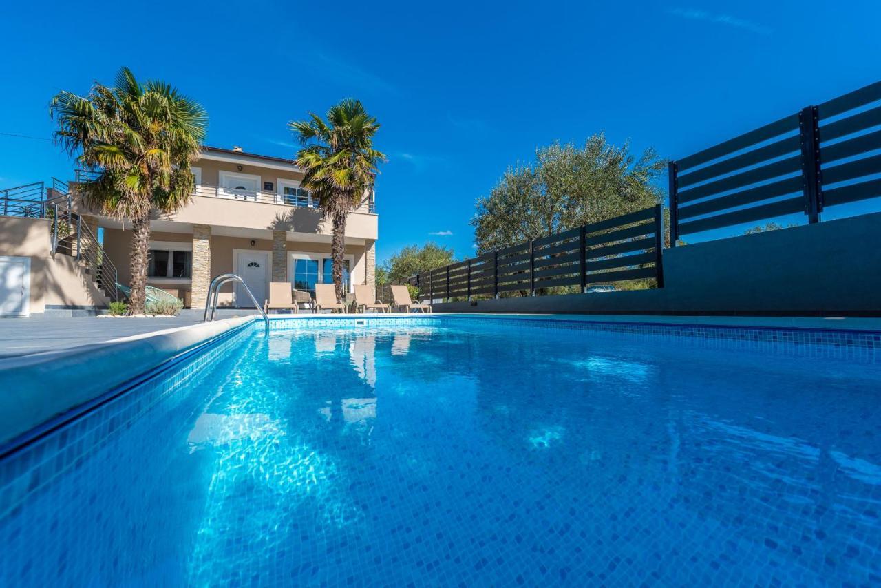 Villa Twins Sukosan With Heated Pool Exterior foto