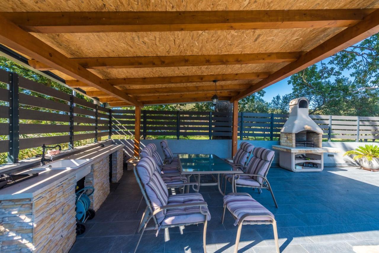 Villa Twins Sukosan With Heated Pool Exterior foto